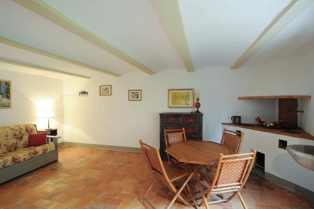Borgo Rapale Villa ภายนอก รูปภาพ