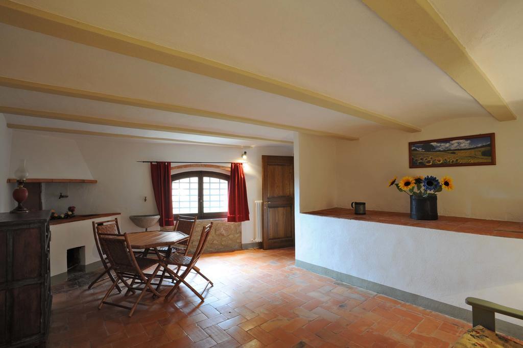 Borgo Rapale Villa ภายนอก รูปภาพ
