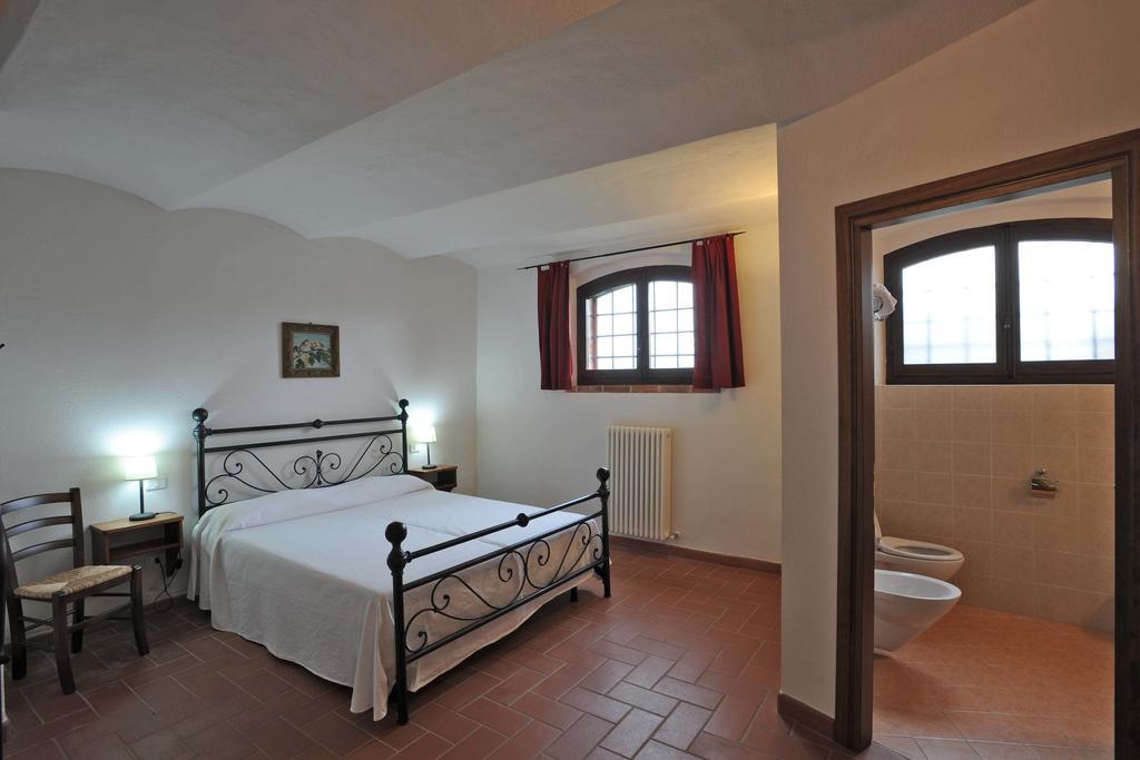 Borgo Rapale Villa ภายนอก รูปภาพ