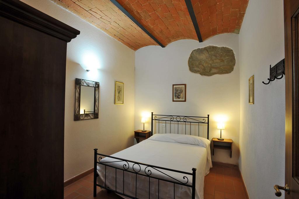 Borgo Rapale Villa ภายนอก รูปภาพ