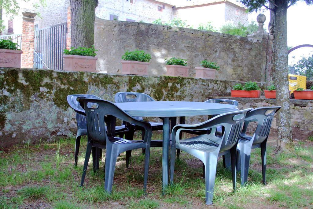 Borgo Rapale Villa ภายนอก รูปภาพ