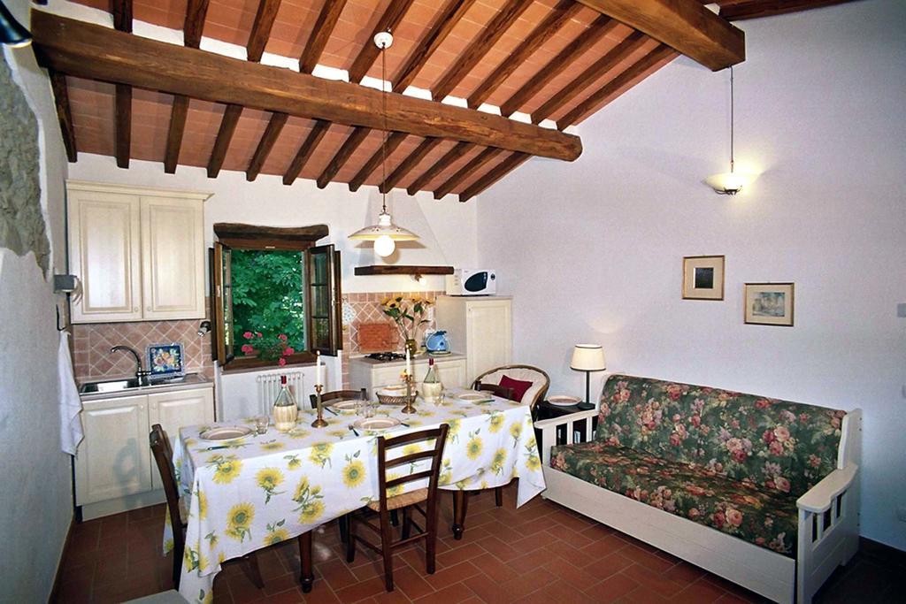 Borgo Rapale Villa ภายนอก รูปภาพ