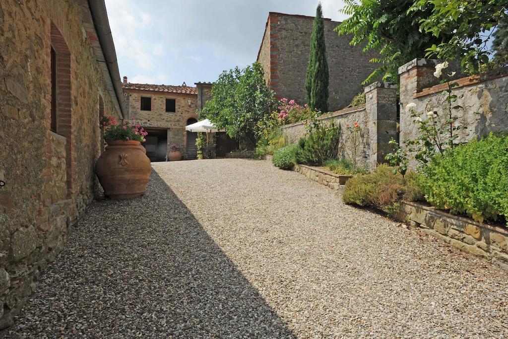 Borgo Rapale Villa ภายนอก รูปภาพ