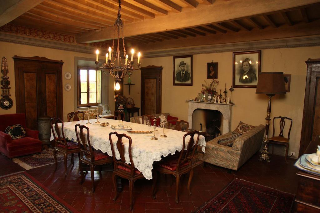 Borgo Rapale Villa ภายนอก รูปภาพ