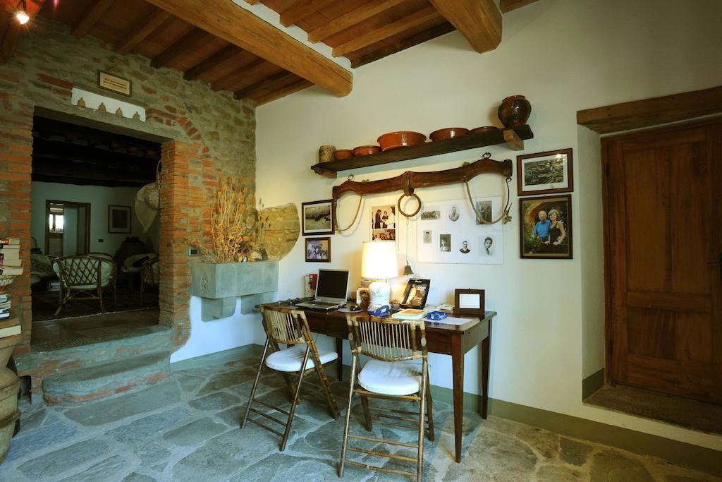 Borgo Rapale Villa ภายนอก รูปภาพ